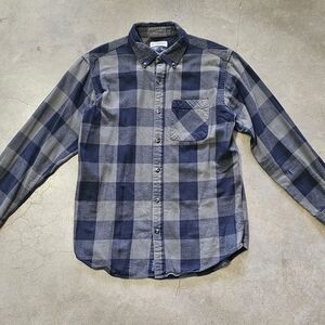 Magellan Outdoors Plaid Flannel (Size S – Classic Fit)